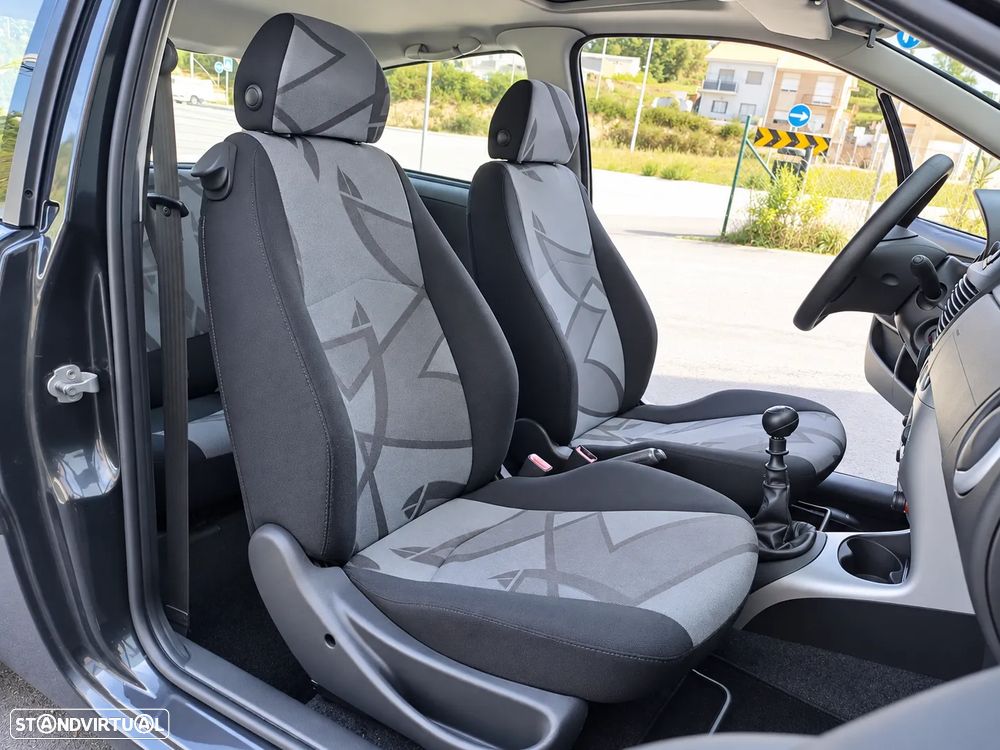 Fiat Punto 1.2 60 Active - 28