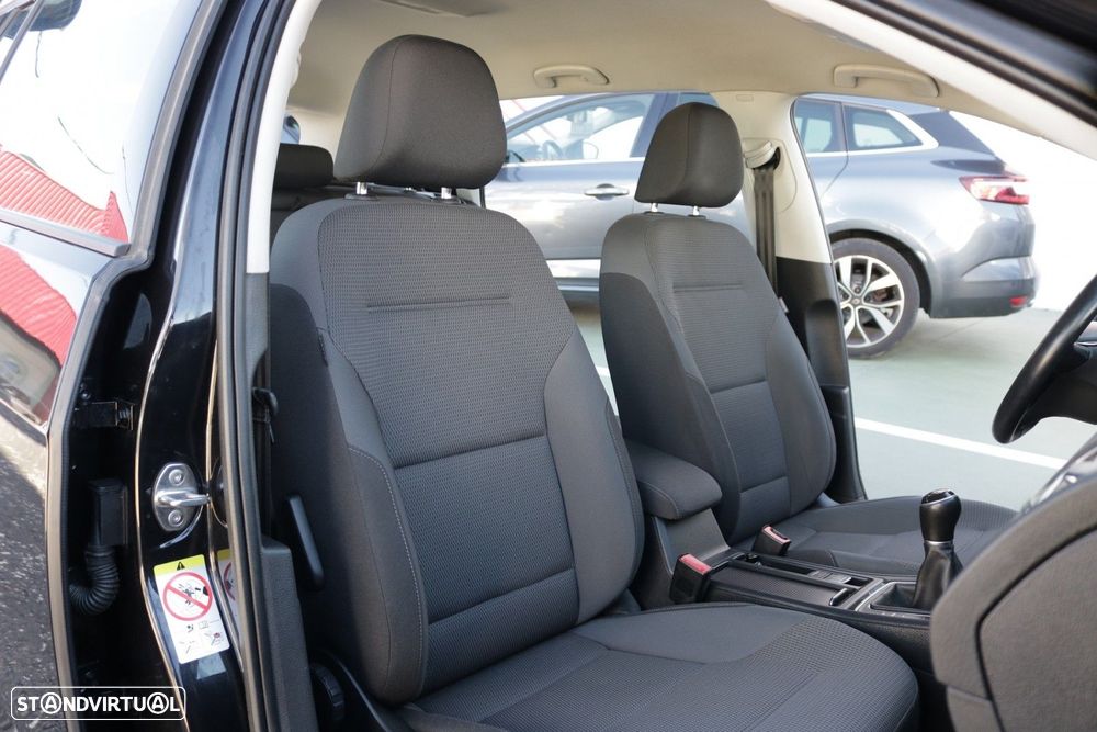 VW Golf Variant 1.0 TSI Confortline - 21