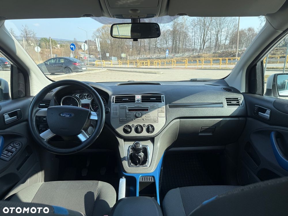 Ford Kuga 2.0 TDCi 2x4 Trend - 27