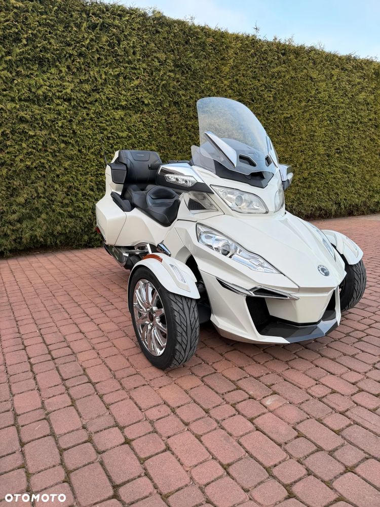 Can-Am Spyder - 3