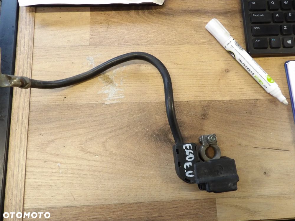 BMW - E60,E61 - KLEMA MINUSOWA - 9164346 - 1