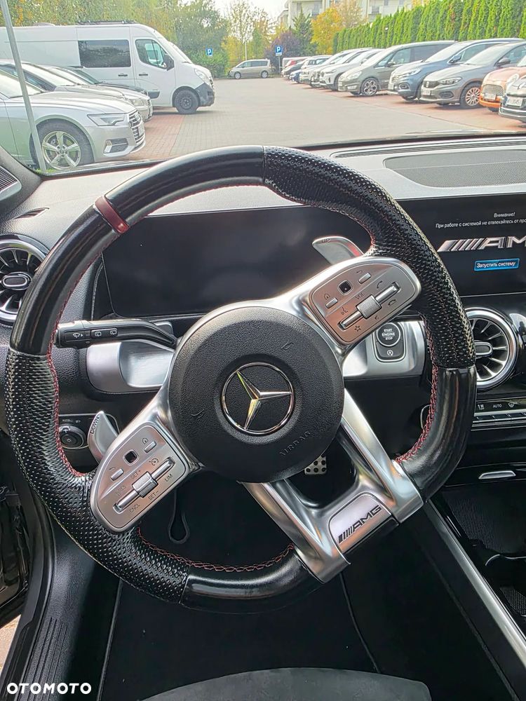 Mercedes-Benz GLB - 29