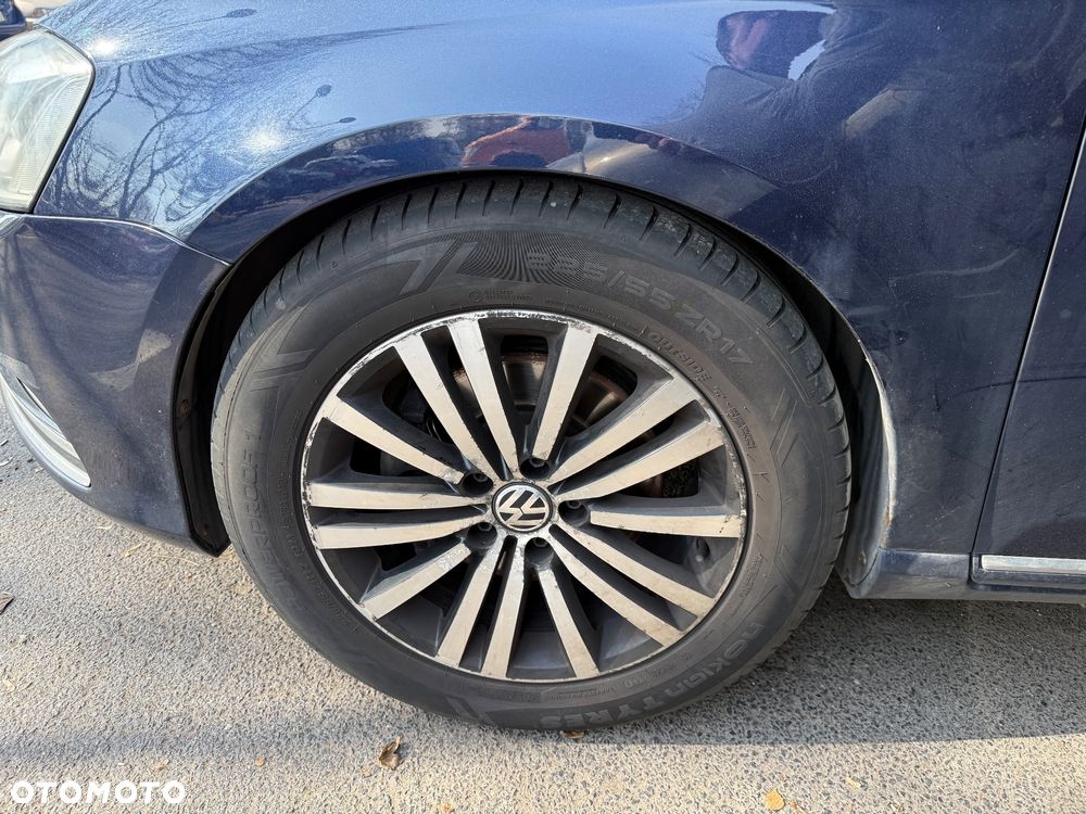Volkswagen Passat 2.0 TDI DPF DSG 4Motion Comfortline - 35