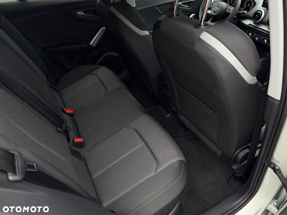 Audi Q2 - 13