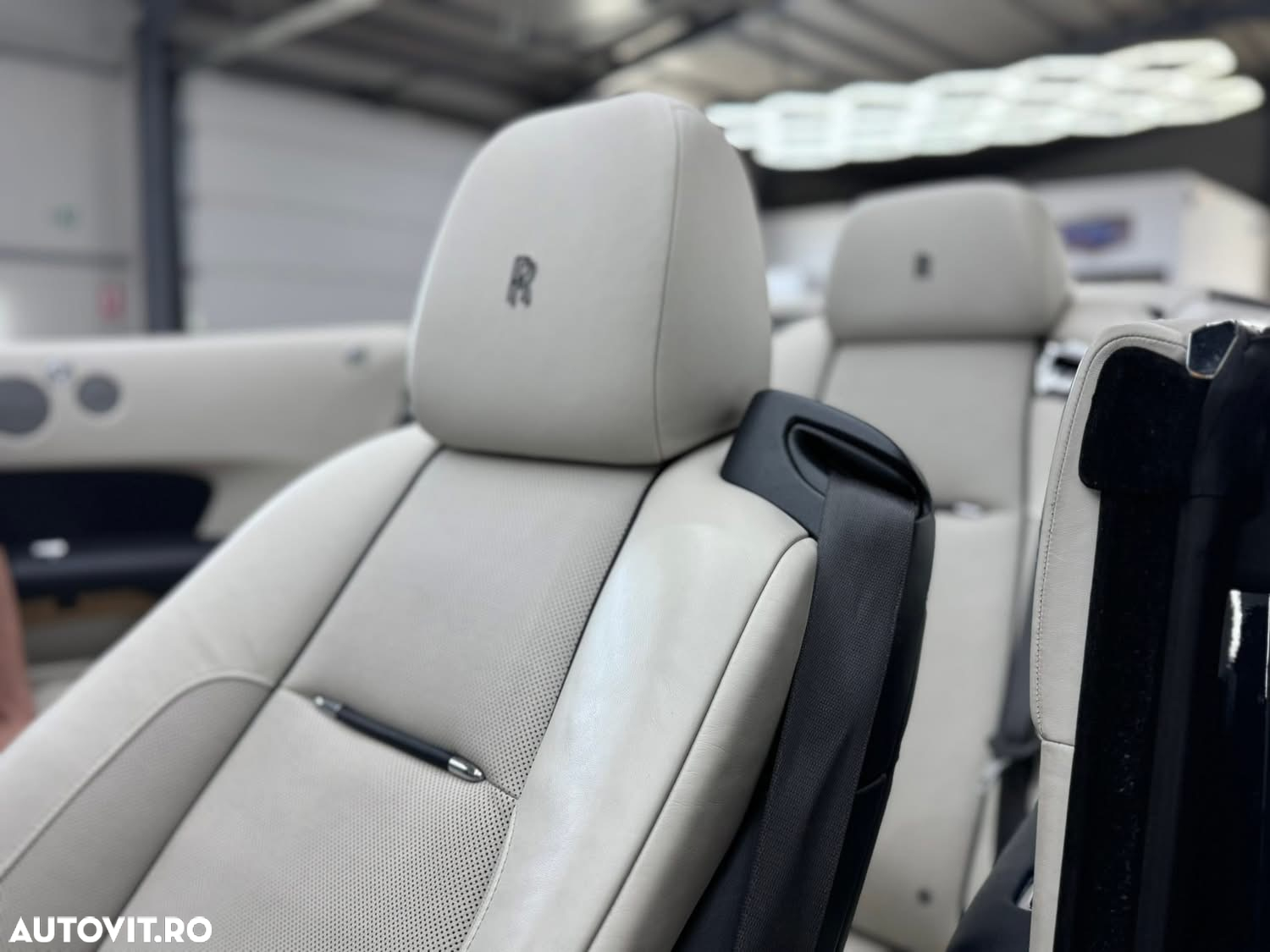 Rolls-Royce Dawn Black Badge - 15