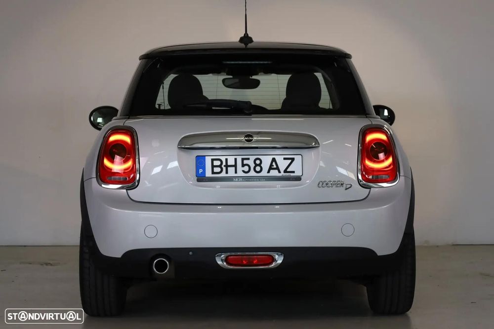 MINI 3 Portas Cooper D - 14