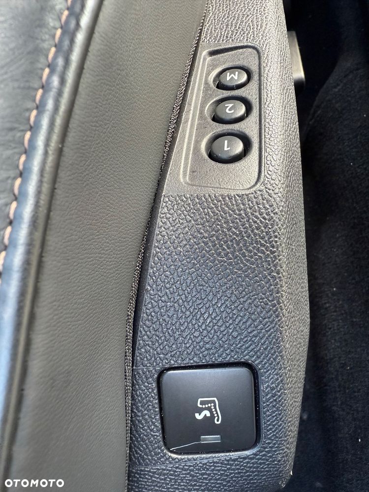 Peugeot 508 1.6 PureTech First Edition S&S EAT8 - 34