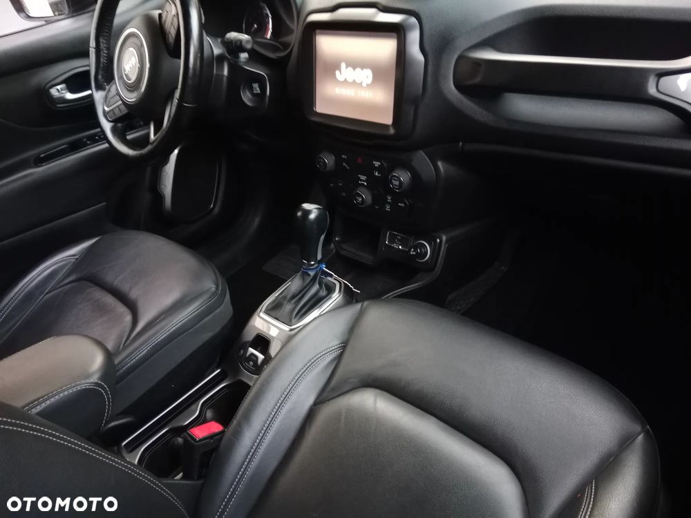 Jeep Renegade - 28