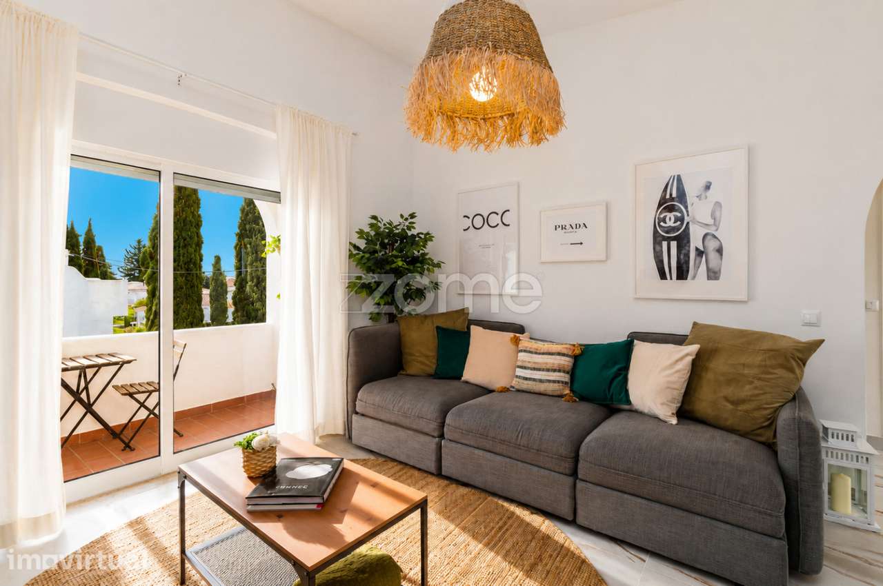 Apartamento T1 Vila Nossa Srª Da Rocha