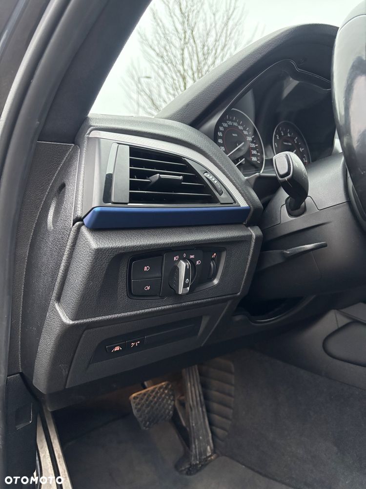 BMW Seria 1 120i M Sport - 14