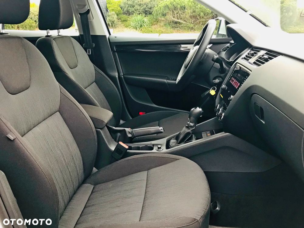 Skoda Octavia 2.0 TSI GPF Style DSG - 8