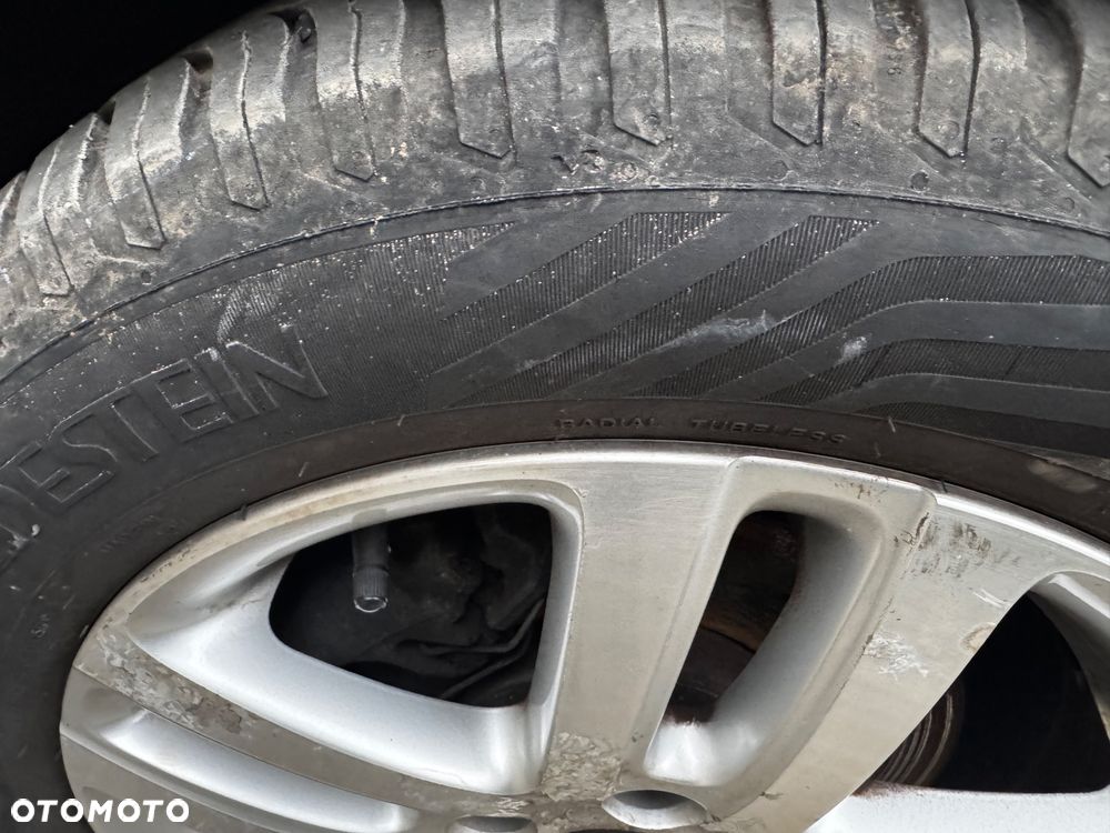 Volkswagen Golf Plus - 18