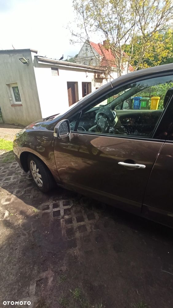 Renault Scenic 1.4 16V TCE Privilege - 10