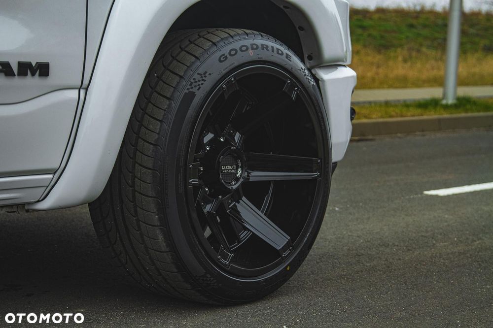 RAM 1500 5.7 Crew Cab Longbed Laramie Sport - 37