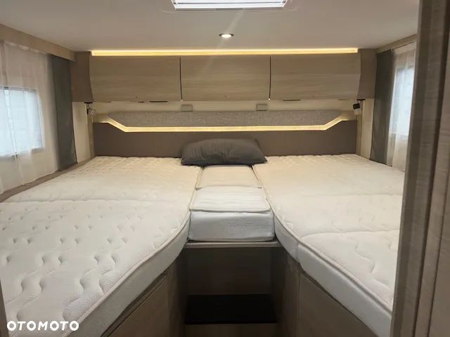 Rapido 886F INTEGRA - 38