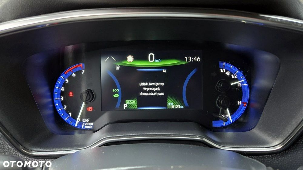 Toyota Corolla 1.8 Hybrid Comfort - 26