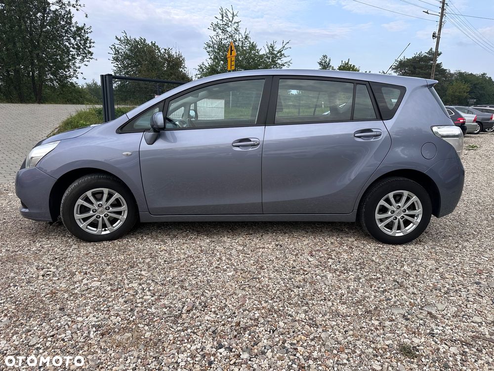 Toyota Verso 1.8 5-Sitzer Executive - 13