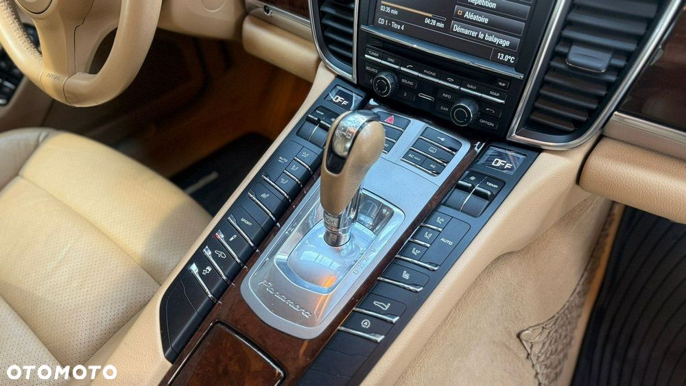 Porsche Panamera - 11