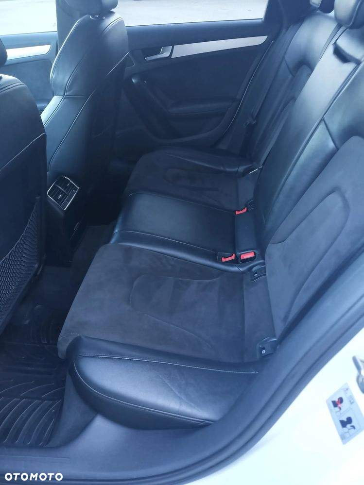 Audi A4 2.0 TDI Quattro S tronic - 8