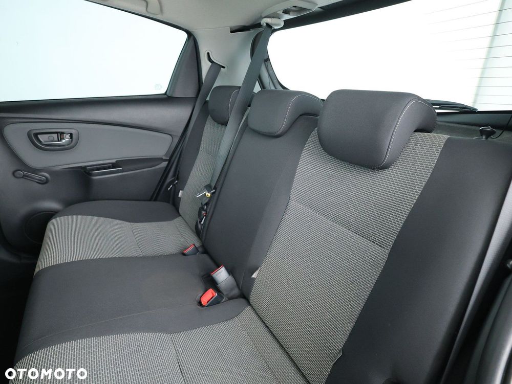 Toyota Yaris - 22