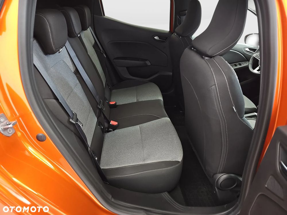 Renault Clio 1.0 TCe Evolution - 25