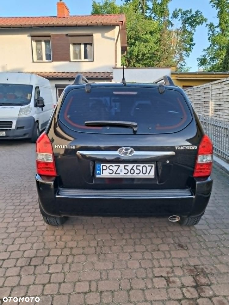 Hyundai Tucson 2.0 Active / Style - 3