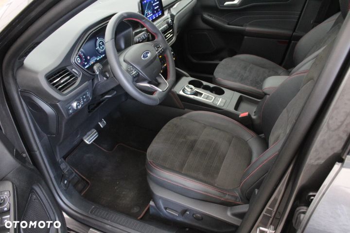 Ford Kuga 2.5P PHEV FWD ST-Line X - 13