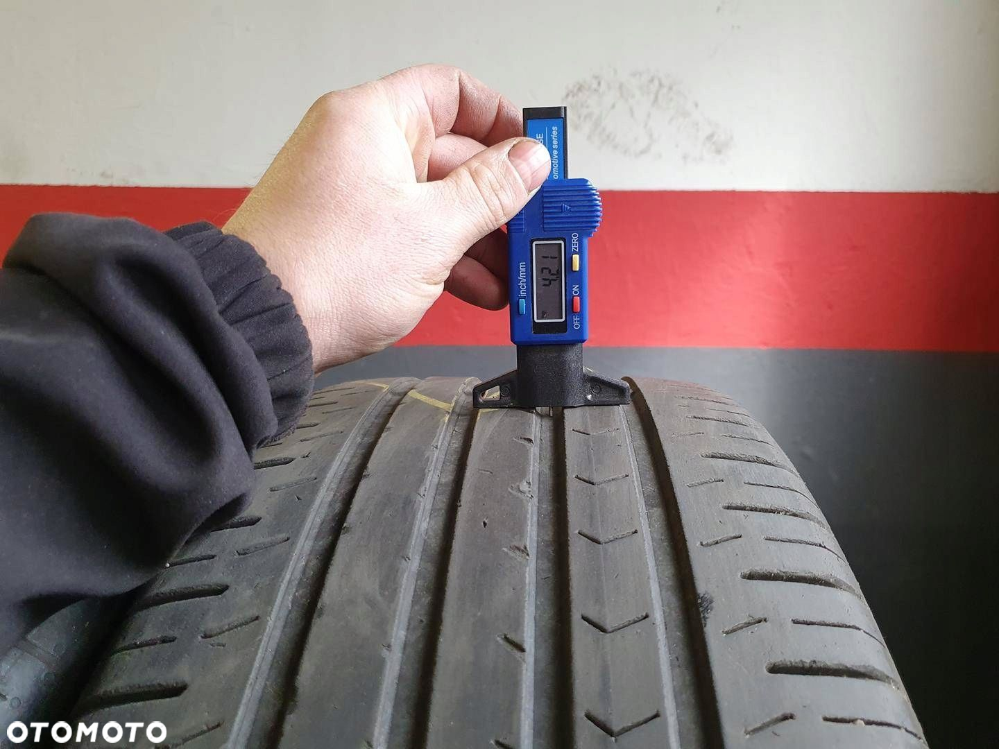 225/60R17 Continental ContiPremium kpl lato 4,5mm - 7
