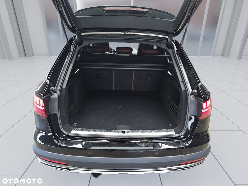Audi A4 Allroad - 23