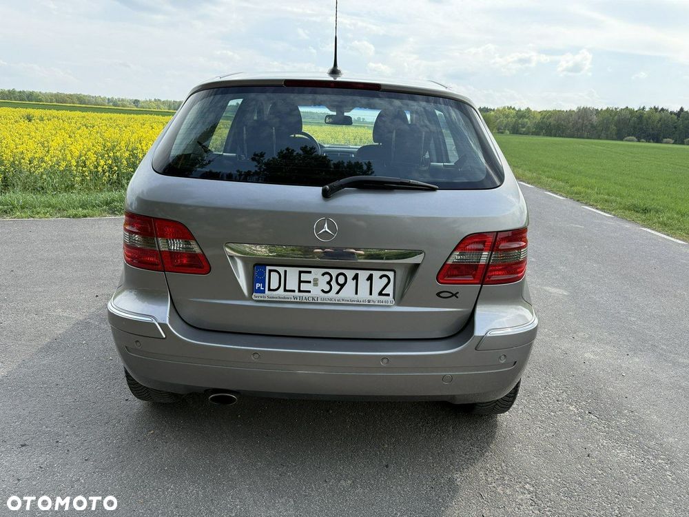 Mercedes-Benz Klasa B 150 Special Edition - 17