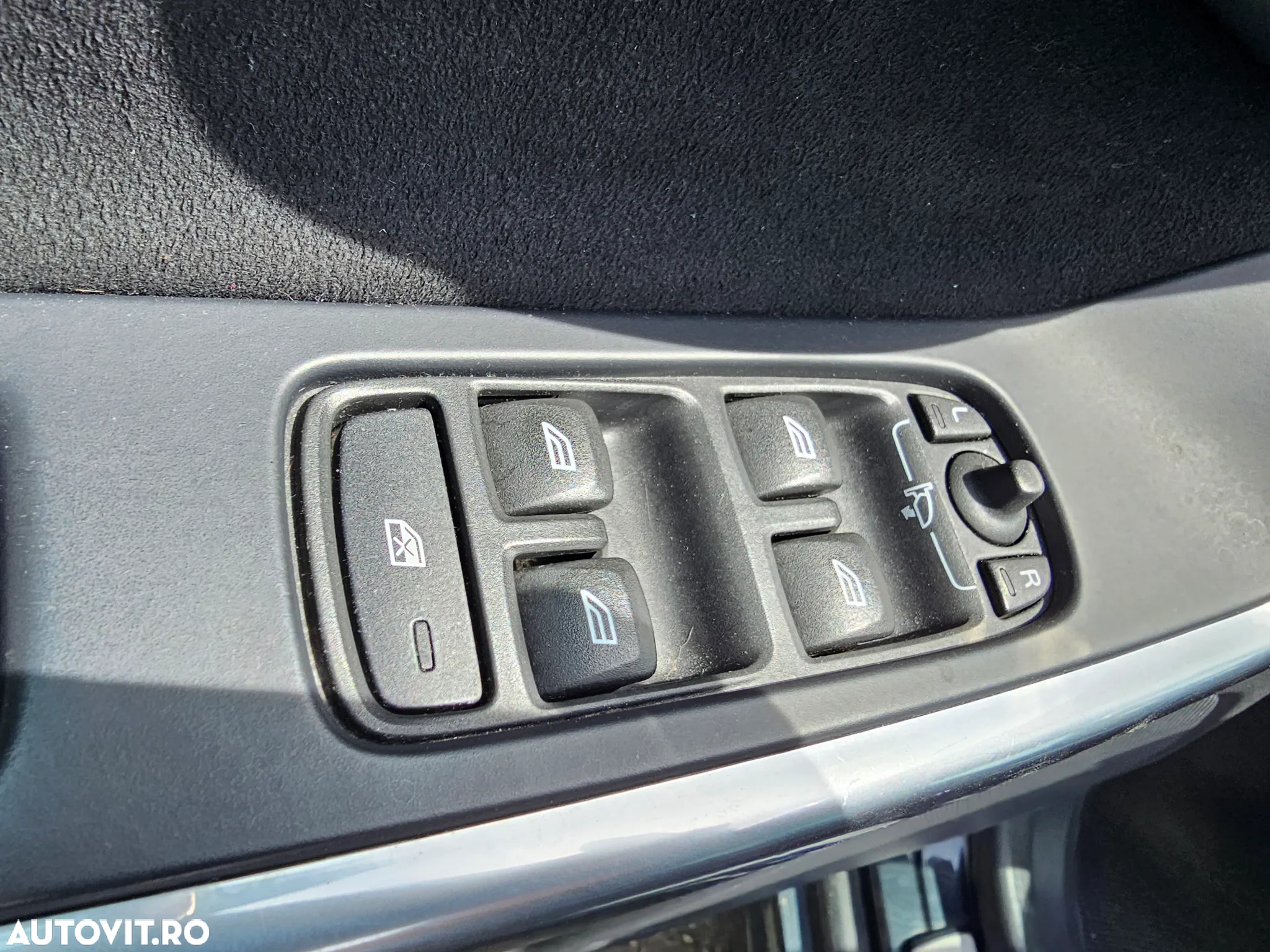 Volvo XC 60 D4 Geartronic RDesign - 16