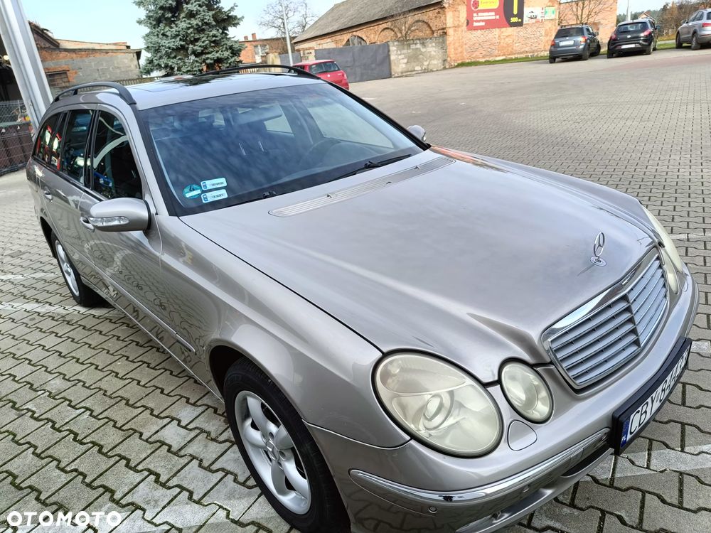 Mercedes-Benz Klasa E - 28