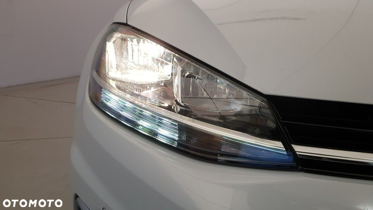 Volkswagen Golf - 15