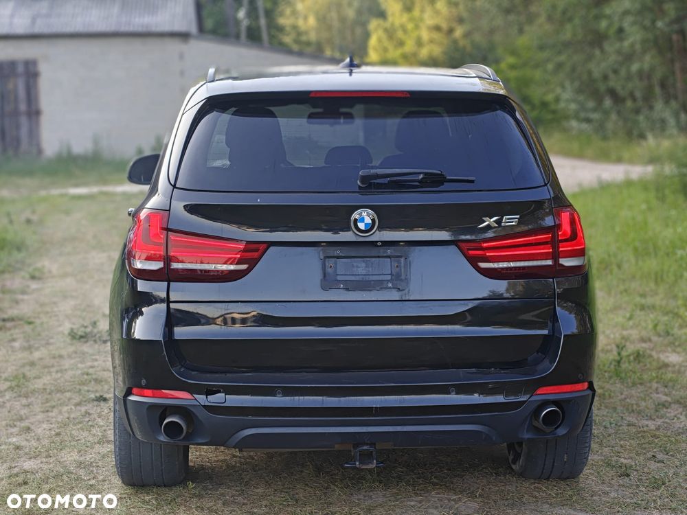 BMW X5 xDrive35i Edition Exclusive - 7