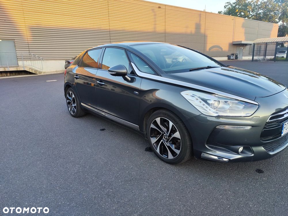 Citroën DS5 2.0 HDi Hybrid4 SoChic MCP - 11