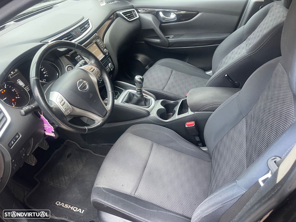 Nissan Qashqai 1.5 dCi N-Connecta Led - 9