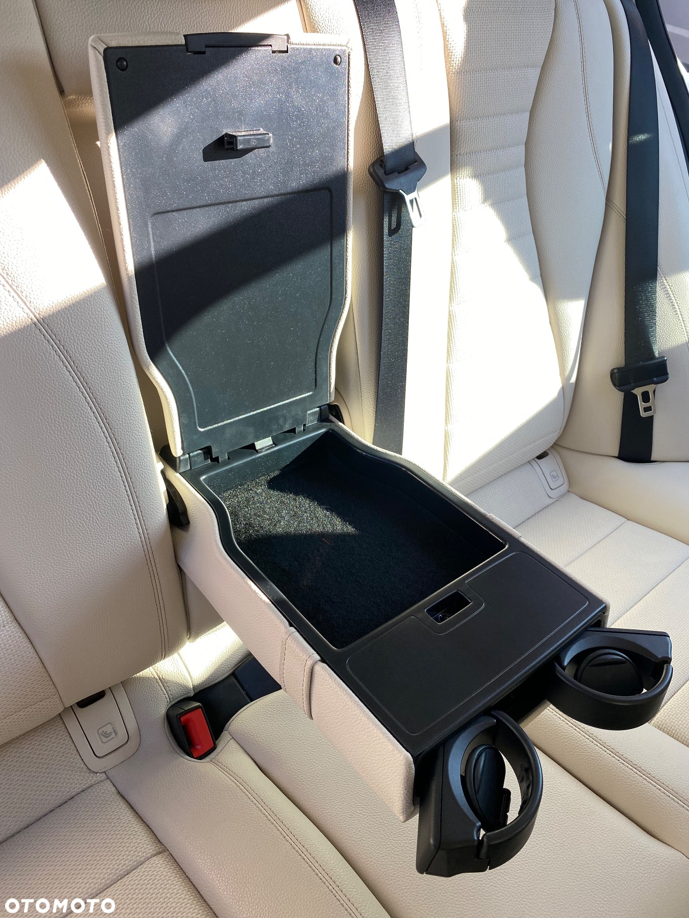 Mercedes-Benz Klasa E 220 d 9G-TRONIC - 9