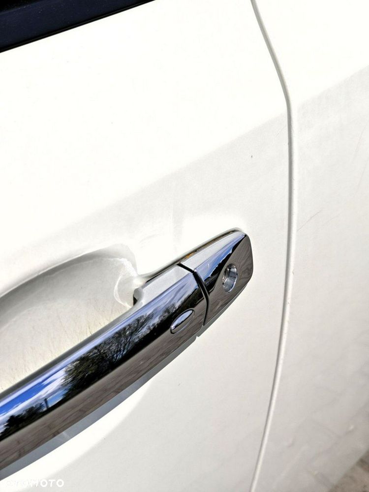 Nissan Leaf - 23