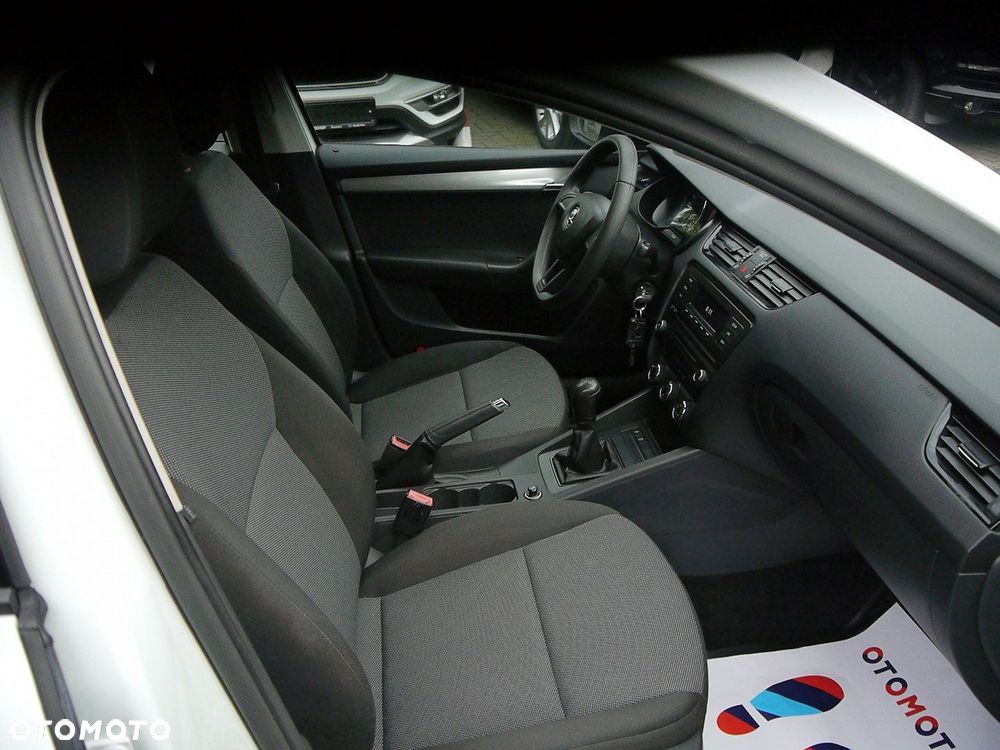 Skoda Octavia 1.6 TDI Active - 24
