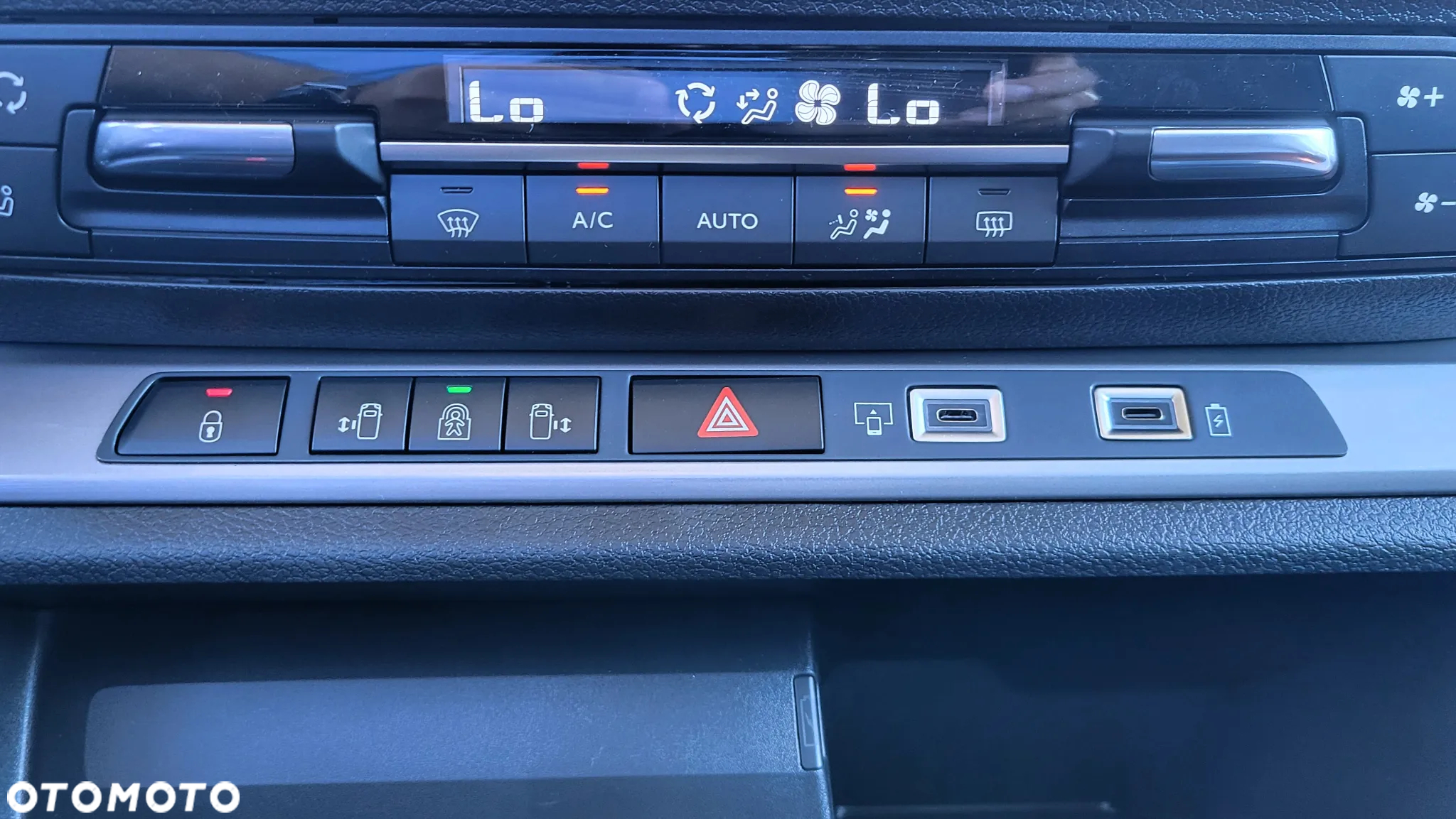 Peugeot Traveller e-Traveller Long Business Vip (75 kWh) - 20