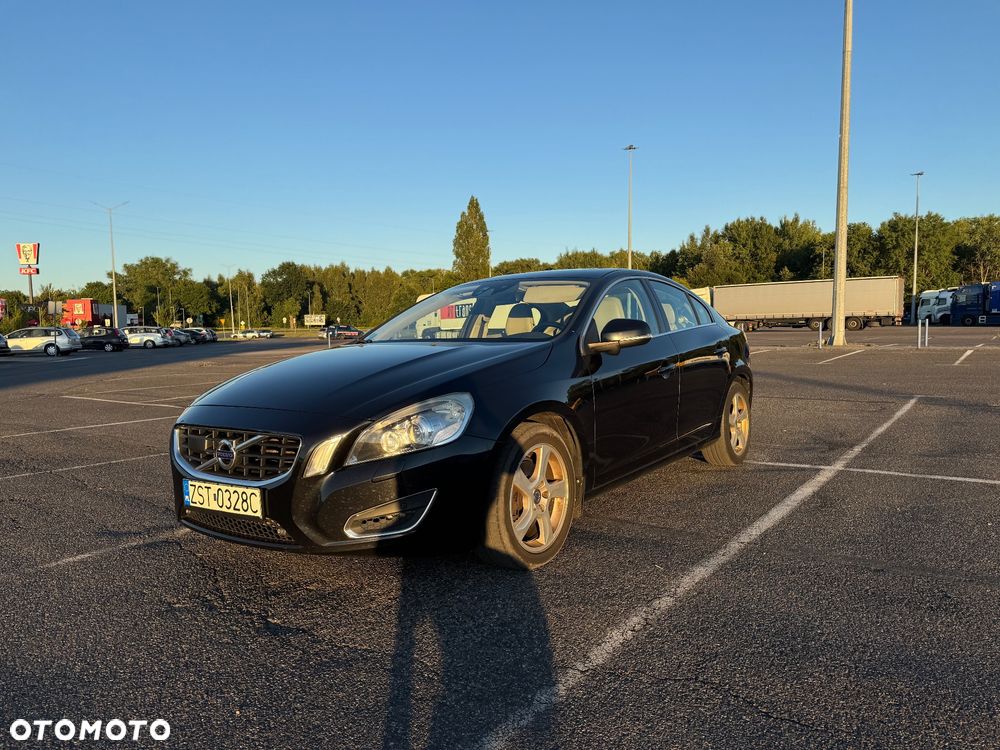Volvo S60 D3 Geartronic Summum - 8