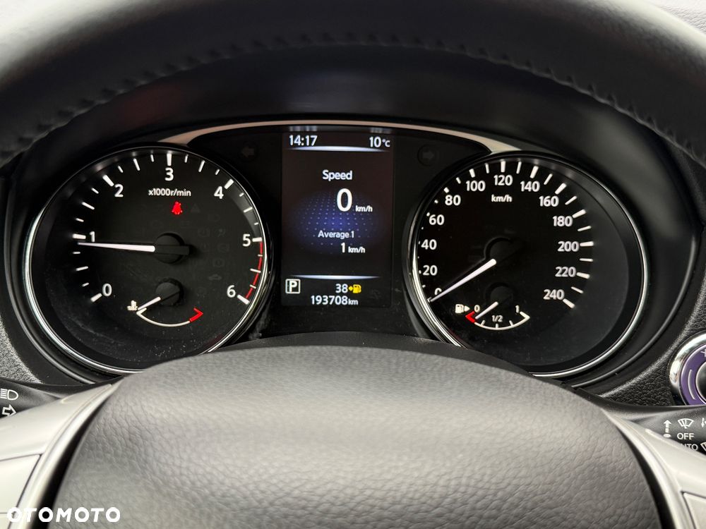 Nissan X-Trail 1.6 DCi Tekna 2WD Xtronic 7os - 16