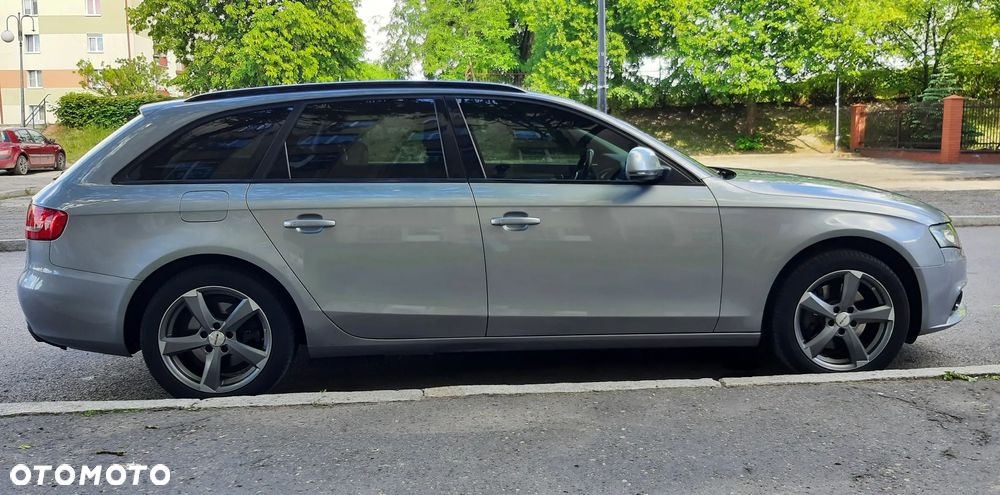 Audi A4 Avant 2.0 TFSI Quattro - 24