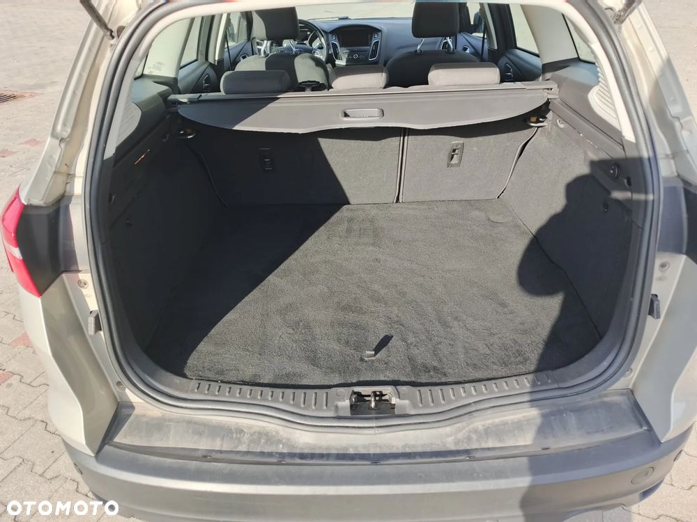 Ford Focus 1.5 EcoBoost SYNC Edition ASS PowerShift - 32