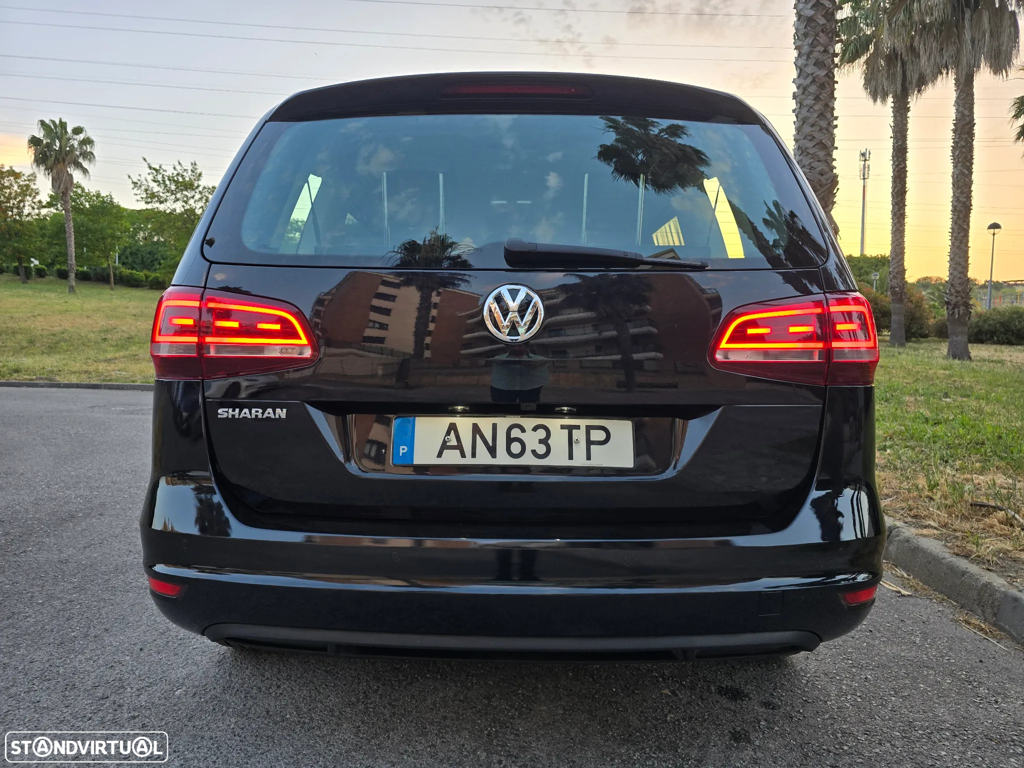 VW Sharan 1.4 TSI Highline DSG - 3