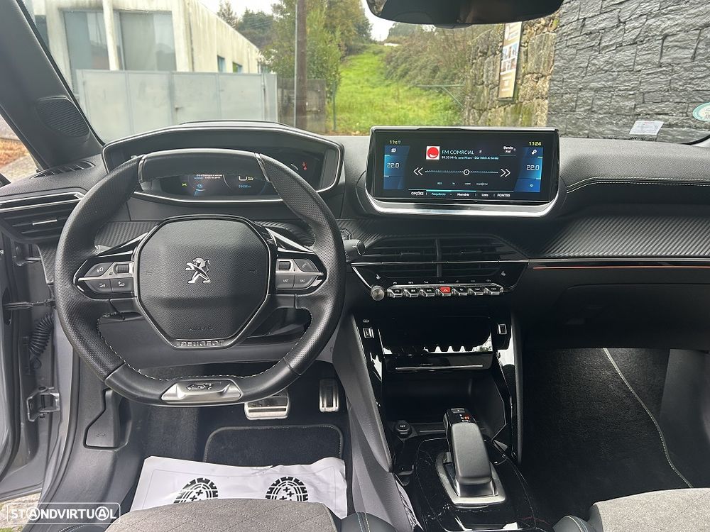 Peugeot e-208 GT Pack - 14