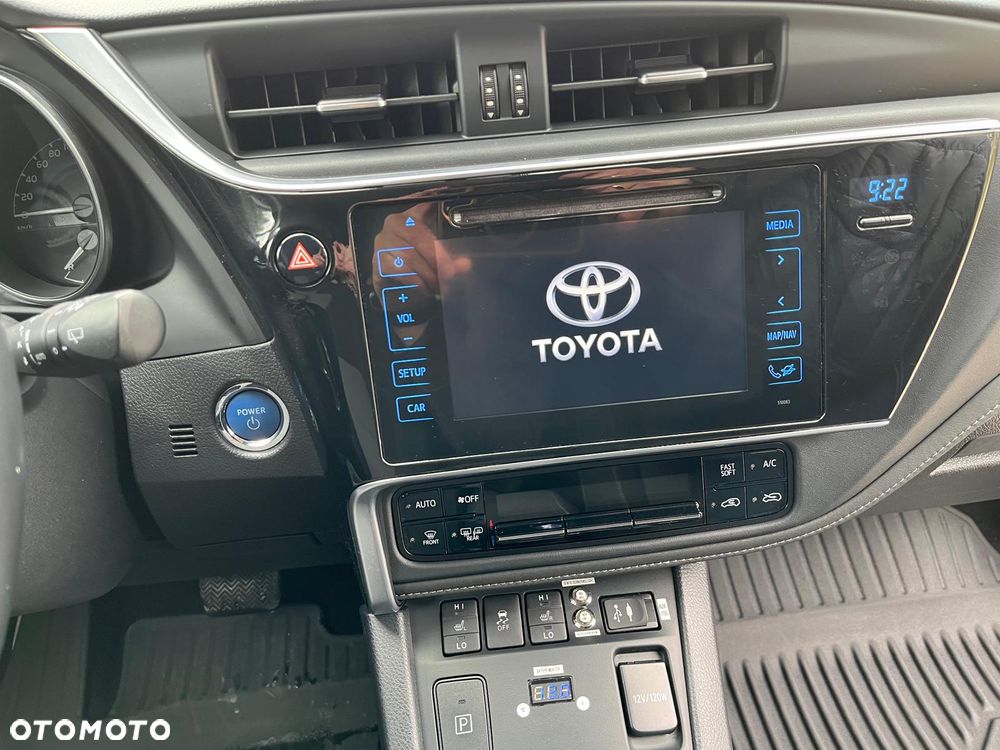 Toyota Auris 1.8 VVT-i Automatik Team Deutschland - 37