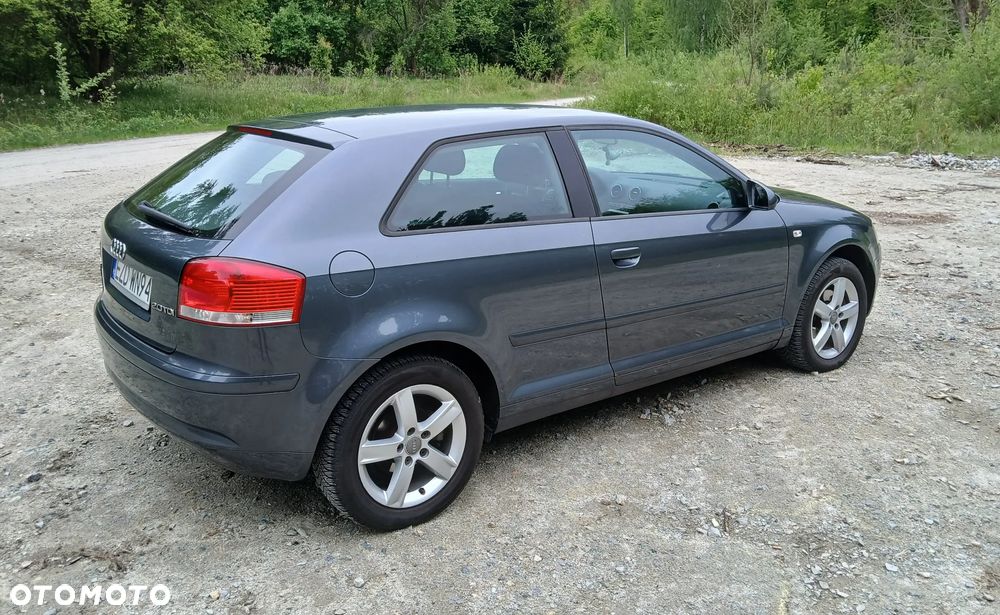 Audi A3 3-drzwiowe 2.0 TDI Attraction - 6