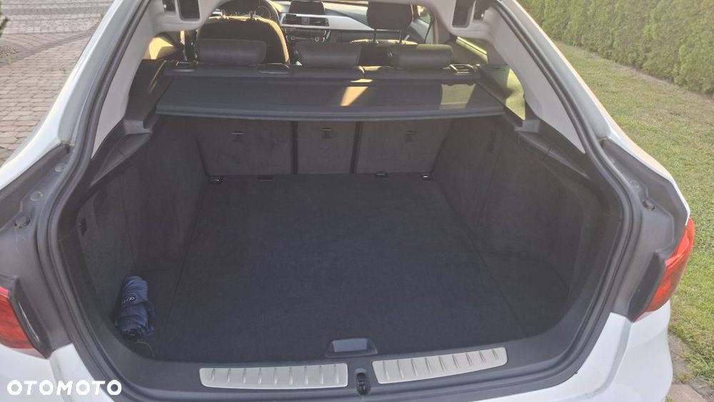 BMW Seria 3 318d - 13