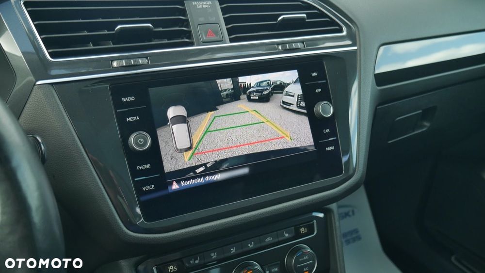 Volkswagen Tiguan Allspace - 19